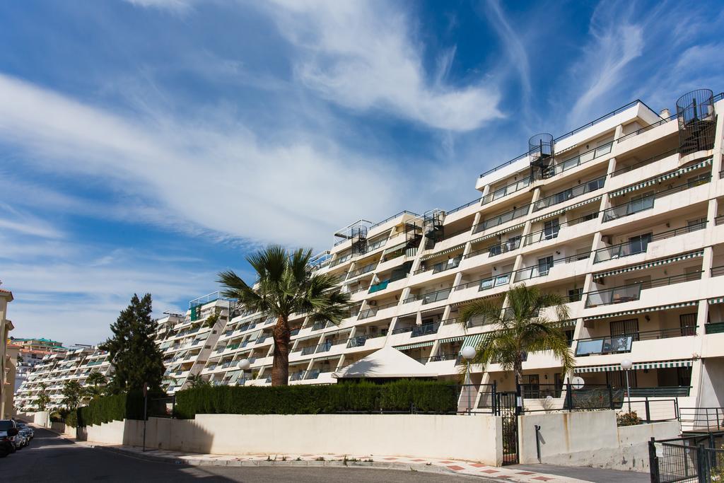 Apartamento Playaquebrada Apartment Benalmadena Luaran gambar
